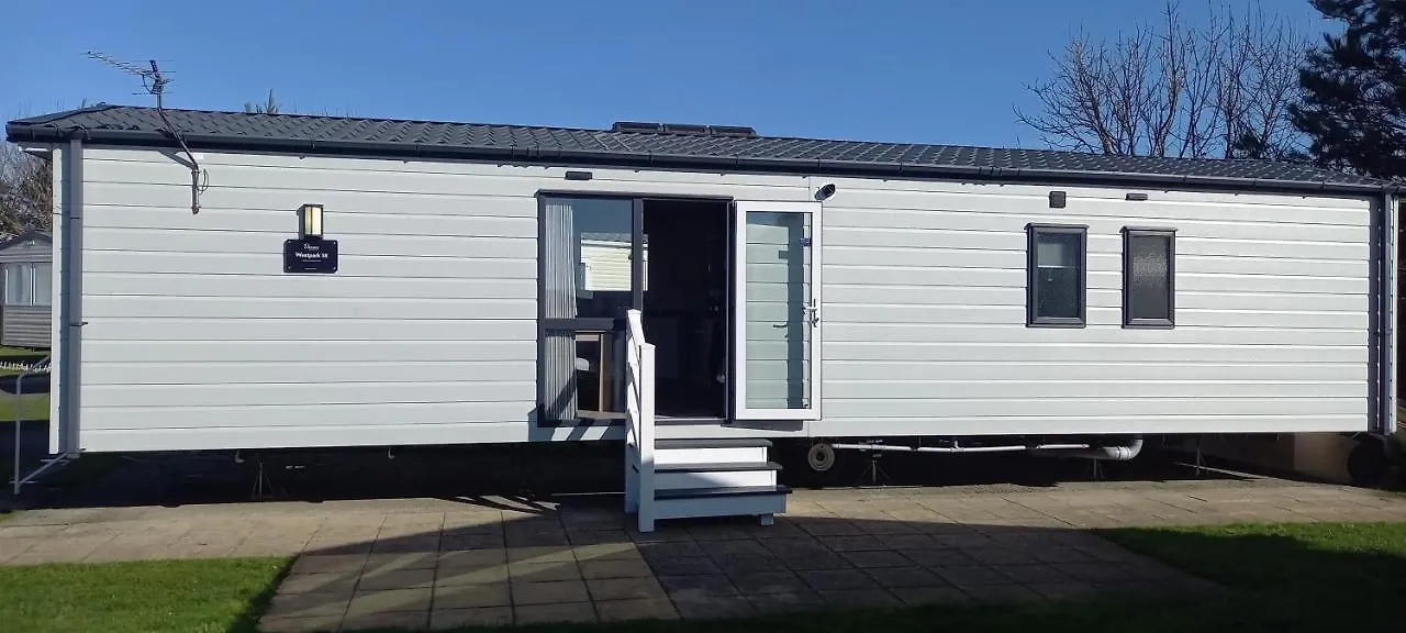Withernsea Luxury Caravan Hire Waxholme